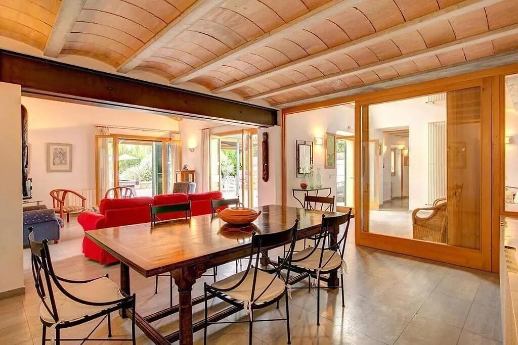 Perfect Location! A Country Villa By Renthousing Pollensa