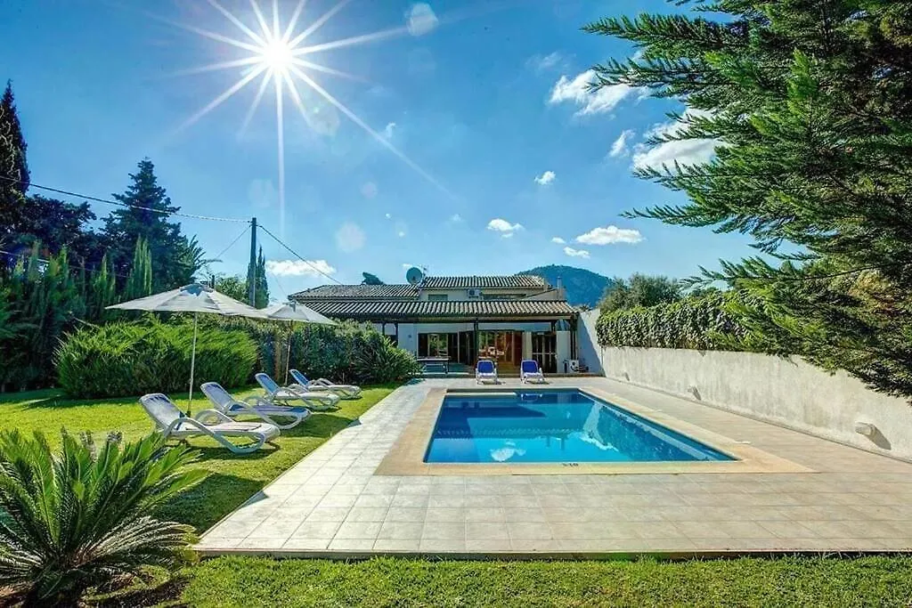 Perfect Location! A Country Villa By Renthousing Pollensa